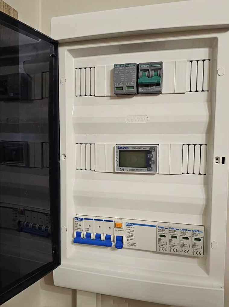 Mantenimiento y optimizacion en planta solar comercial - imagen 3